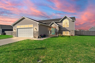7462 Arbor Ct, Portage, IN 46368