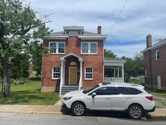 27 W Clay St, Salem, VA 24153