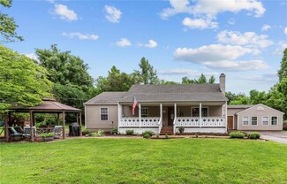 112 Main St, Valley Park, MO 63088
