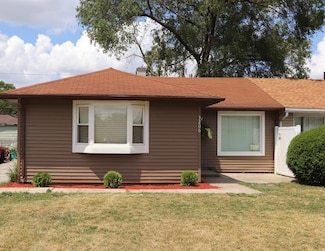 3206 W Lydia Ave, Robbins, IL 60472