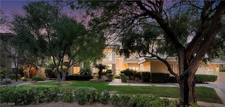 605 Canyon Greens Dr, Las Vegas, NV 89144
