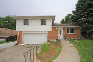 6810 South St, Lincoln, NE 68506