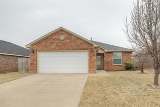 3004 SE 96th St, Moore, OK 73160