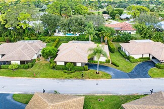 481 Forestview Dr, Lake Worth, FL 33462