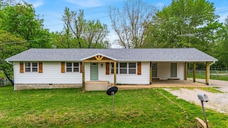 703 Washington St, Mountain View, MO 65548