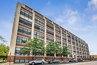 3963 W Belmont Ave Unit 109, Chicago, IL 60618