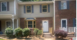 887 Dalewood Dr, Raleigh, NC 27610