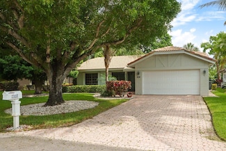 7836 Cloverfield Cir, Boca Raton, FL 33433