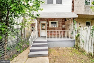 1118 Thomas St, Chester, PA 19013