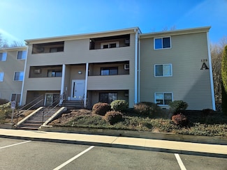 129 Quaker Hwy Unit 6, Uxbridge, MA 01569