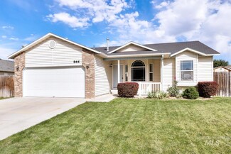866 E Jackpot St, Kuna, ID 83634