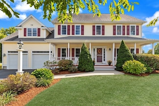 100 Pokanoket Path, Wrentham, MA 02093