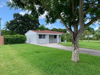 2099 NE 181st St, North Miami Beach, FL 33162