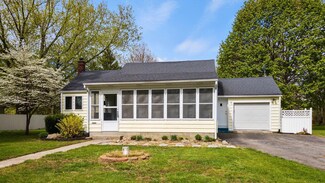 13019 Elsworth St, Leo, IN 46765