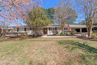 904 Robert Lee Cir, Lafayette, LA 70506