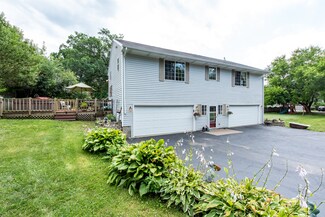 22827 128th St, Bristol, WI 53104