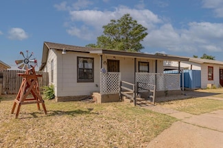 1304 Lynn Ave, Midland, TX 79705