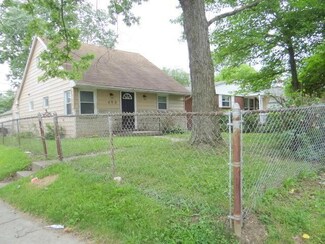 498 Pierce Ave, Columbus, OH 43213
