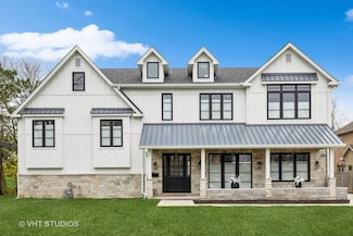 3701 Knollwood Ln, Glenview, IL 60025
