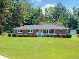 2303 Horny Head Creek Rd, Parsons, TN 38363