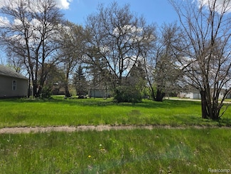 2500 Little St, Port Huron, MI 48060
