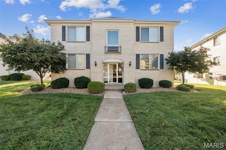 12556 Chardin Place Unit 4, Saint Louis, MO 63128
