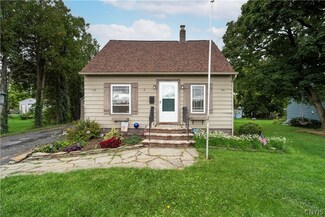 4921 James St, East Syracuse, NY 13057