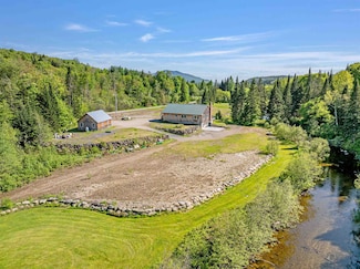 223 Island Pond Rd, Newark, VT 05871