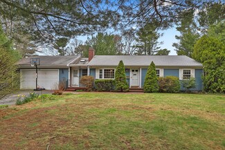 3 Lietrim Cir, Centerville, MA 02632