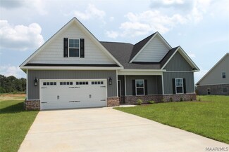 5653 Judge Logue Rd, Newton, AL 36352