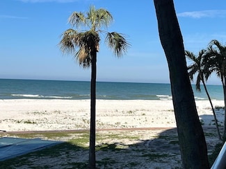 880 Mandalay Ave Unit N105, Clearwater Beach, FL 33767