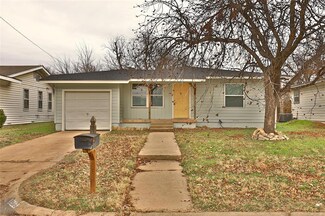 1949 Woodard St, Abilene, TX 79605