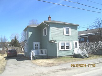 10 Main St, Colebrook, NH 03576