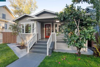 2114 18th St, Sacramento, CA 95818