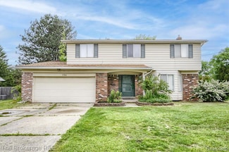 732 E Grand Blanc Rd, Grand Blanc, MI 48439
