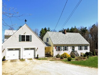 76 Fairview Dr, Pittsfield, NH 03263