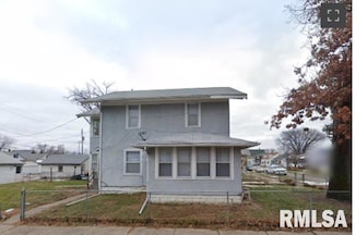 1840 10th St, Rock Island, IL 61201