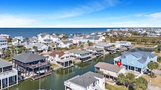 22904 Lunes, Galveston, TX 77554