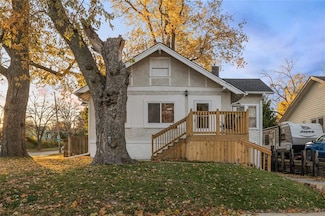 1002 28th St, Des Moines, IA 50311