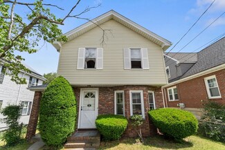 30 Wellsmere Rd, Roslindale, MA 02131