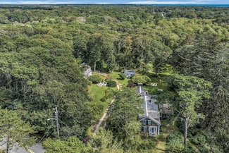 21 Oliver Snow Rd, Harwich Port, MA 02646