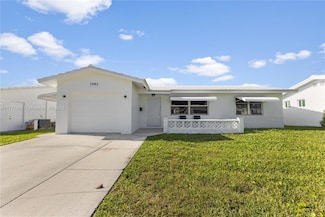 1902 SW Roma Way, Boynton Beach, FL 33426
