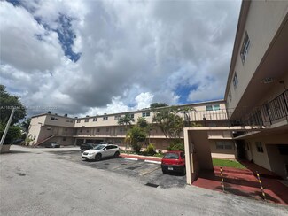 1201 SW 42nd Ave Unit 216, Miami, FL 33134