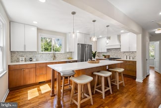 2108 S Dinwiddie St, Arlington, VA 22206