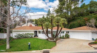 5045 Redwillow Ln, La Canada Flintridge, CA 91011