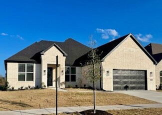 4852 N Marshall Ave, Fayetteville, AR 72764