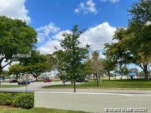 2550 NW 99th Ave, Coral Springs, FL 33065