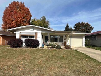 2526 Stadium Dr, Logansport, IN 46947