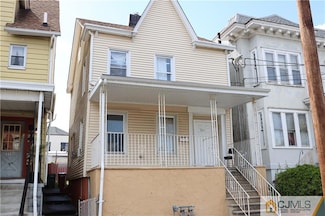 355 High St, Perth Amboy, NJ 08861