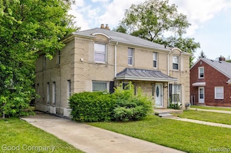 21797 Moross Rd, Grosse Pointe, MI 48236